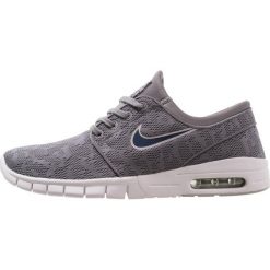 Nike SB STEFAN JANOSKI MAX Sneakersy niskie gunsmoke/blue void. Szare sneakersy męskie marki Nike SB, bez zapięcia. Za 499,00 zł.