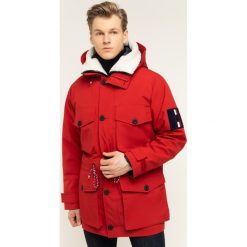 Parka TOMMY HILFIGER 3in1 Field MW0MW12012. Czerwone kurtki męskie TOMMY HILFIGER, na zimę, m, bez wzorów, z poliesteru, bez kaptura. W wyprzedaży za 1389,00 zł.