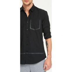 Koszula długi rękaw męska slim fit. Czarne koszule męskie DRYWASH, m, z nadrukiem, eleganckie. W wyprzedaży za 39,99 zł.