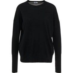 Filippa K RELAXED Sweter black. Czarne bluzy damskie marki Filippa K, s, bez wzorów, z wełny, bez rękawów, bez kaptura. Za 689,00 zł.