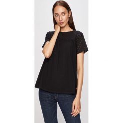 Levi's - T-shirt. Czarne bluzki damskie Levi's®, s, bez wzorów, z bawełny, z okrągłym kołnierzem. W wyprzedaży za 99,90 zł.