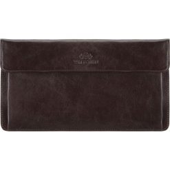 Etui na bilet lotniczy. Czarne etui damskie Wittchen, ze skóry. Za 279,90 zł.