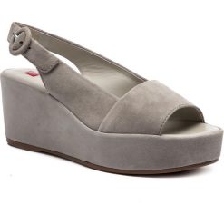 Sandały HÖGL - 7-103202 Grey 6000. Szare klapki damskie HÖGL, bez wzorów, ze skóry, bez obcasa, na obcasie. W wyprzedaży za 419,00 zł.