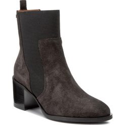 Buty zimowe damskie: Botki SOLO FEMME - 24702-02-F54/000-13-00 Szary