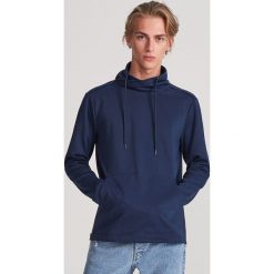 Bluza z kołnierzem - Granatowy. Niebieskie bluzy męskie Reserved, s, bez wzorów, bez kołnierzyka, bez rękawów, bez kaptura. Za 139,99 zł.