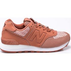 New Balance - Buty WL574FAD. Różowe buty sportowe damskie marki New Balance, z materiału. W wyprzedaży za 269,90 zł.