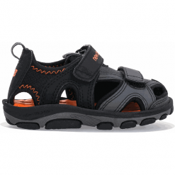 New Balance K2005BON. Czarne sandały chłopięce New Balance, z materiału. W wyprzedaży za 99,99 zł.