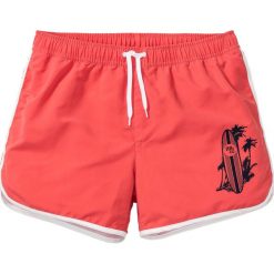 Szorty plażowe Regular Fit bonprix koralowo-biały. Różowe spodenki i szorty męskie bonprix, s, bez wzorów. Za 54,99 zł.