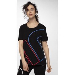T-shirt damski TSD412 - głęboka czerń. Szare t-shirty damskie 4f, bez wzorów, bez kołnierzyka. W wyprzedaży za 29,99 zł.