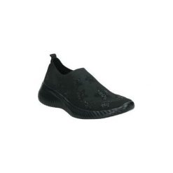 Buty Chika 10 CHK10 POWIETRZA 01. Czarne buty sportowe damskie Chika 10, bez wzorów, sportowe. W wyprzedaży za 126,32 zł.