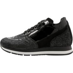 Trampki damskie slip on: Noclaim ELSA Tenisówki i Trampki rory argento