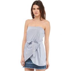 Fornarina Bluzka damska Pearl- Blue Góra (rozmiar L). Niebieskie bluzki damskie Fornarina, l, bez wzorów, bez kołnierzyka, bez rękawów. W wyprzedaży za 107,00 zł.