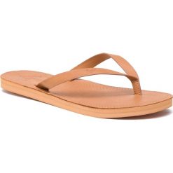 Japonki ROXY - ARJL200689 Tan. Pomarańczowe klapki damskie Roxy, bez wzorów, ze skóry ekologicznej, bez obcasa. W wyprzedaży za 149,00 zł.