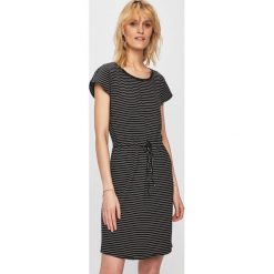 Vero Moda - Sukienka. Czarne sukienki damskie Vero Moda, na co dzień, s, bez wzorów, z bawełny, casualowe, z okrągłym kołnierzem, z krótkim rękawem, krótkie, mini, proste. W wyprzedaży za 49,90 zł.