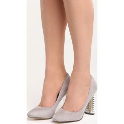 Szare Czółenka Brave New World. Szare buty ślubne damskie marki Born2be, na wysokim obcasie, na słupku. Za 69,99 zł.