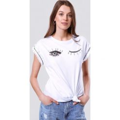Białe T-shirt Expedition. Białe t-shirty damskie marki Born2be, xl. Za 69,99 zł.