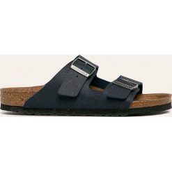 Birkenstock - Klapki Arizona BF. Niebieskie kapcie męskie Birkenstock, z gumy, na klamry. Za 289,90 zł.