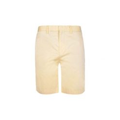 Szorty i Bermudy Guess 52H181-1234A-B255-0 / Martin Chino. Żółte spodenki i szorty męskie Guess, xl, z aplikacjami. Za 179,00 zł.
