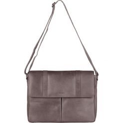 Skórzana torebka w kolorze szarym - 37 x 26 x 7 cm. Szare torby męskie na ramię marki Bloomsbury, w paski, ze skóry. W wyprzedaży za 337,95 zł.