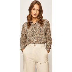 Vero Moda - Koszula. Brązowe bluzki damskie Vero Moda, s, bez wzorów, z poliesteru, klasyczne, z klasycznym kołnierzykiem, z długim rękawem. W wyprzedaży za 79,90 zł.