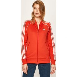 Adidas Originals - Bluza. Czerwone bluzy damskie adidas Originals, z aplikacjami, z elastanu, bez rękawów, bez kaptura. Za 249,90 zł.