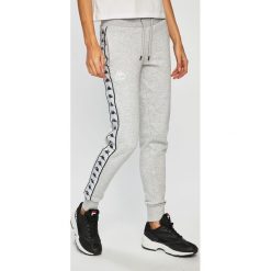 Kappa - Spodnie. Żółte spodnie damskie Kappa, s, z dzianiny. W wyprzedaży za 139,90 zł.