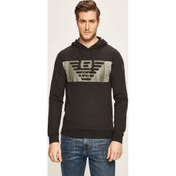 EA7 Emporio Armani - Bluza. Czarne bluzy męskie EA7 Emporio Armani, xxl, z nadrukiem, z elastanu, z kapturem, bez rękawów, z kapturem. W wyprzedaży za 259,90 zł.