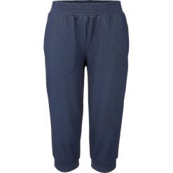 Spodnie rybaczki w optyce dżinsowych bonprix niebieski. Niebieskie jeansy damskie bonprix, bez wzorów, z jeansu. Za 109,99 zł.