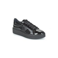 Buty Philippe Morvan QUELIX V2 VERNIS. Czarne trampki i tenisówki damskie Philippe Morvan, bez wzorów, bez zapięcia. Za 463,20 zł.