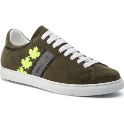 Sneakersy DSQUARED2 - Canadian Team SNM0035 11950001 M175 Militare Giallo. Zielone sneakersy męskie Dsquared2, na co dzień, bez wzorów, z zamszu, eleganckie, bez zapięcia. W wyprzedaży za 1149,00 zł.