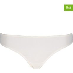 Stringi (2 pary) w kolorze kremowym. Białe stringi damskie Lascana & Co., bez wzorów. W wyprzedaży za 29,95 zł.