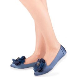 Balerinki damskie Catisa WH858 Granatowe. Niebieskie baleriny damskie Catisa, z tkaniny, eleganckie. Za 57,00 zł.