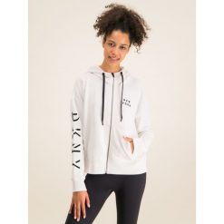 Bluza DKNY Sport DP9J8728. Czarne bluzy sportowe damskie DKNY Sport, s, bez wzorów, z bawełny, bez rękawów, bez kaptura. W wyprzedaży za 279,00 zł.
