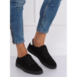 Trampki damskie czarne MARAL. Czarne buty sportowe damskie FunKee.pl, bez wzorów, z tkaniny, klasyczne. Za 83,99 zł.