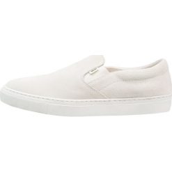 Wood Wood QUINN SHOE Półbuty wsuwane white. Białe półbuty damskie skórzane marki Wood Wood. W wyprzedaży za 471,20 zł.