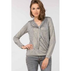 Bluzki damskie: Elegancka bluzka z szarfą