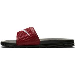 MĘSKIE KLAPKI NIKE BENASSI SOLARSOFT (44). Klapki męskie Nike, w paski, ze skóry. Za 139,99 zł.