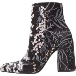 Botki damskie: Shellys London HUGSY Botki na obcasie black/grey