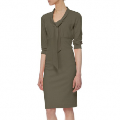 Sukienka w kolorze khaki. Brązowe sukienki damskie marki YULIYA BABICH, xs, midi. W wyprzedaży za 189,95 zł.