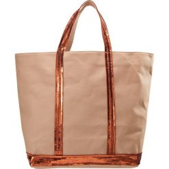 Vanessa Bruno CABAS MOYEN Torba na zakupy chair/ocre. Pomarańczowe torby na zakupy damskie marki Vanessa Bruno. W wyprzedaży za 426,30 zł.