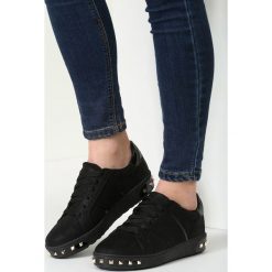 Czarne Buty Sportowe Amor De Mi Vida. Brązowe buty sportowe damskie marki vices. Za 79,99 zł.