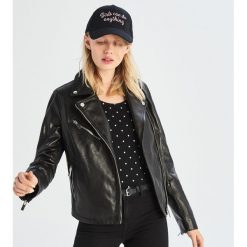 Skórzana kurtka ramoneska - Czarny. Czarne kurtki damskie marki Sinsay, s, bez wzorów, bez kaptura. Za 399,99 zł.