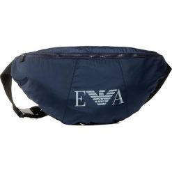 Saszetka nerka EMPORIO ARMANI - 211246 0P820 06935 Blu Navy. Niebieskie torby męskie skórzane Emporio Armani, bez wzorów, z materiału, młodzieżowe. W wyprzedaży za 309,00 zł.