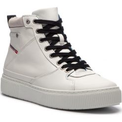 Sneakersy DIESEL - S-Danny Mc Y01797 PR131 T1015 Star White. Białe sneakersy męskie Diesel, bez zapięcia. W wyprzedaży za 489,00 zł.