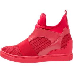Trampki damskie slip on: Steve Madden LEXI Tenisówki i Trampki wysokie red