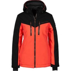Softshellowa kurtka narciarska w kolorze czerwono-czarnym. Czerwone kurtki damskie Peak Mountain, bez wzorów, bez kaptura, narciarskie. W wyprzedaży za 279,95 zł.