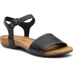 Sandały LASOCKI - RST-141-02 Black. Czarne klapki damskie Lasocki, bez wzorów, ze skóry, bez obcasa. Za 119,99 zł.