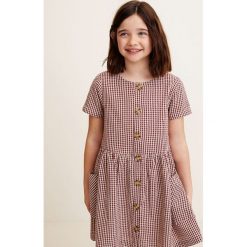 Mango Kids - Sukienka dziecięca Bella 110-164 cm. Brązowe sukienki dziewczęce marki Mango Kids, bez wzorów, z bawełny, casualowe, z krótkim rękawem, krótkie, mini, rozkloszowane. Za 119,90 zł.