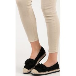 ESPADRYLE Z KOKARDKĄ. Czarne baleriny damskie marki comer, bez wzorów, bez obcasa. Za 41,00 zł.