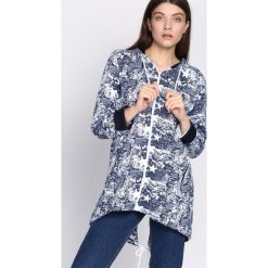 Granatowo-Biała Bluza Find Out. Białe bluzy rozpinane damskie Born2be, l. Za 69,99 zł.
